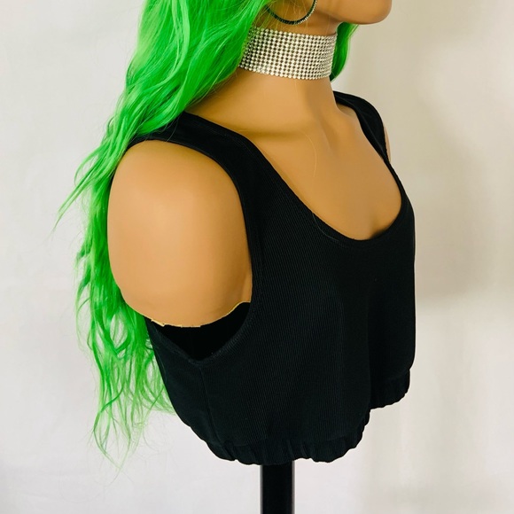 Beautiful Bright Green 13x2.5 Lace Front Premium Fiber Wig for Events/Daily Wear - Picture 8 of 14